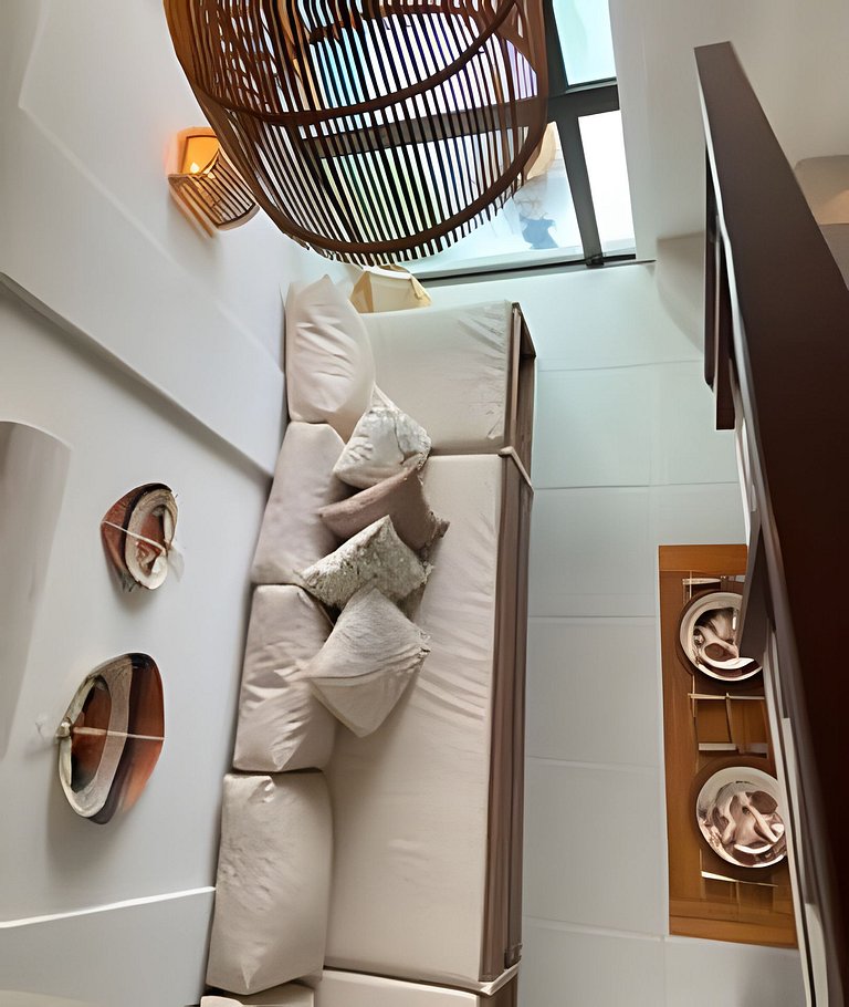 Sunny Hall Flat