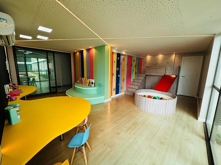 Sunny Hall com piscina privativa